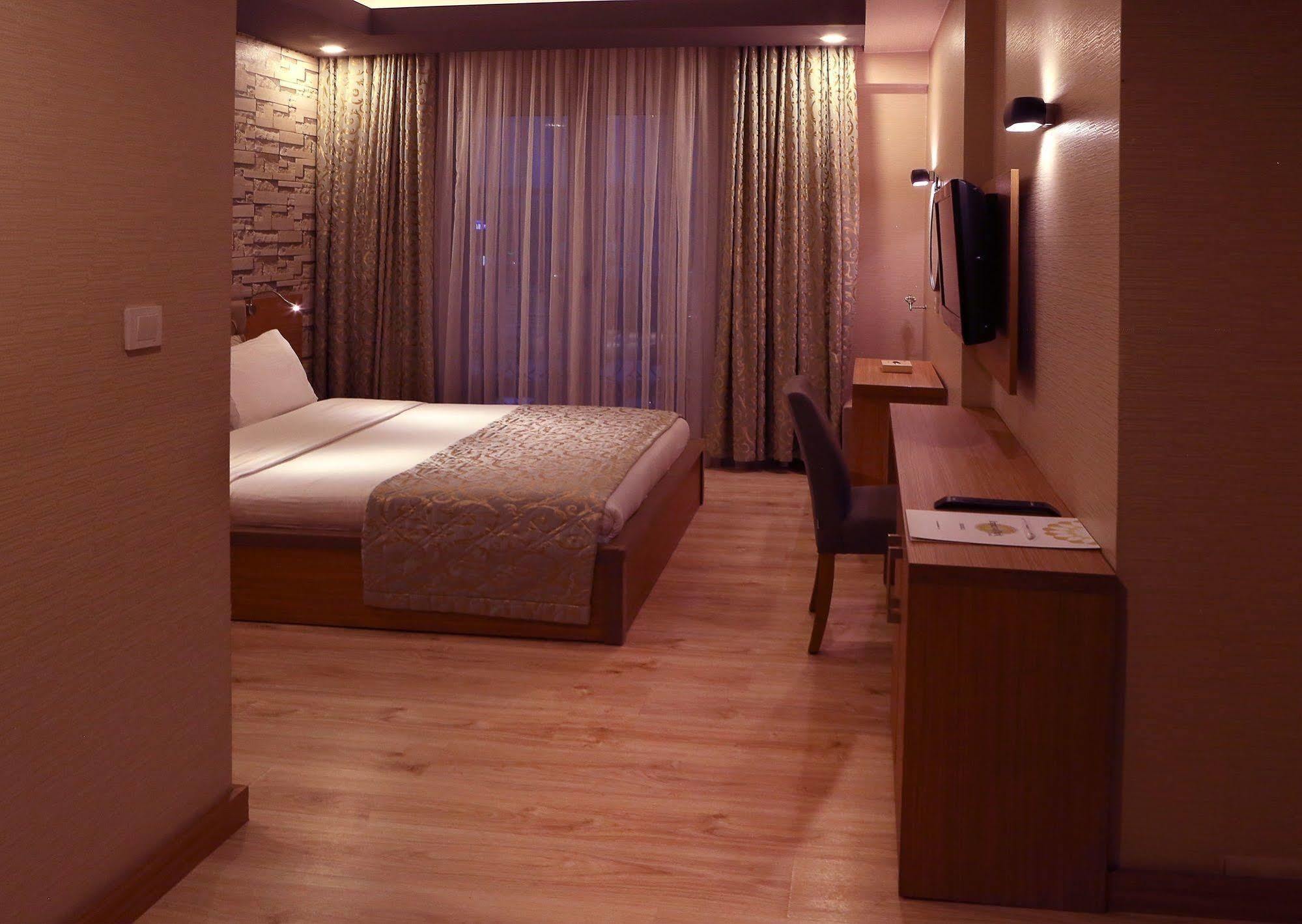 Imperial Park Hotel Измит Экстерьер фото