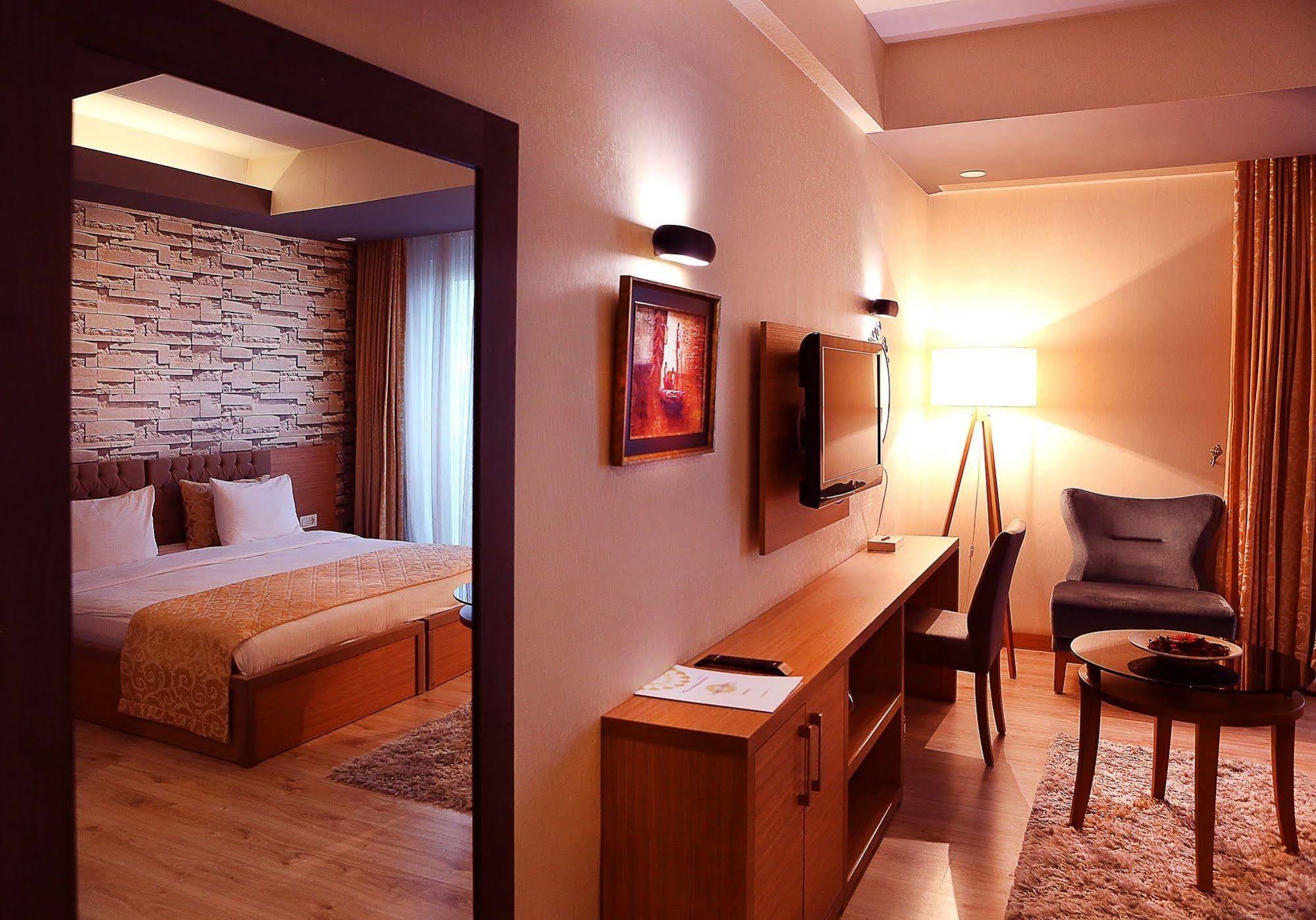 Imperial Park Hotel Измит Экстерьер фото