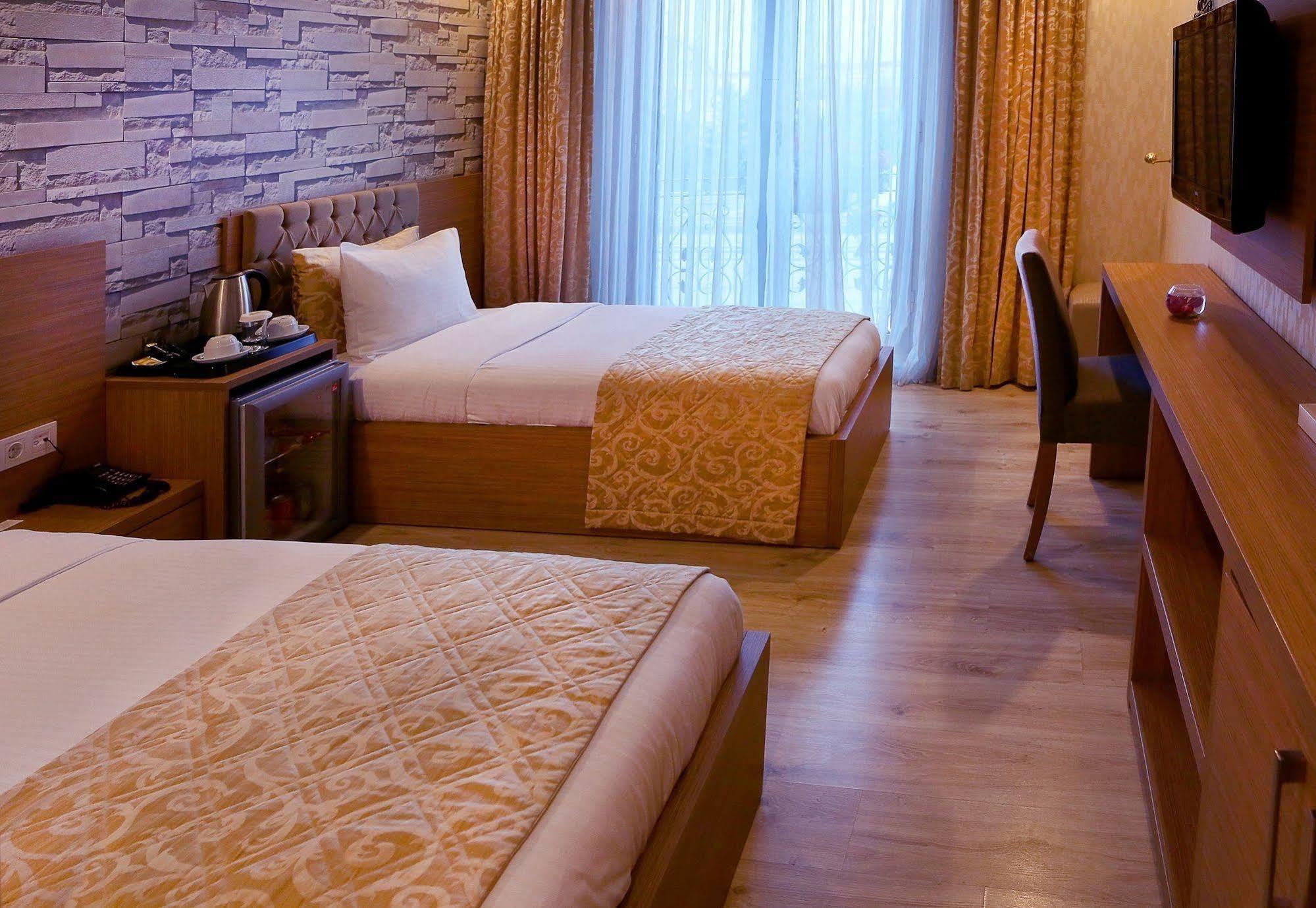 Imperial Park Hotel Измит Экстерьер фото